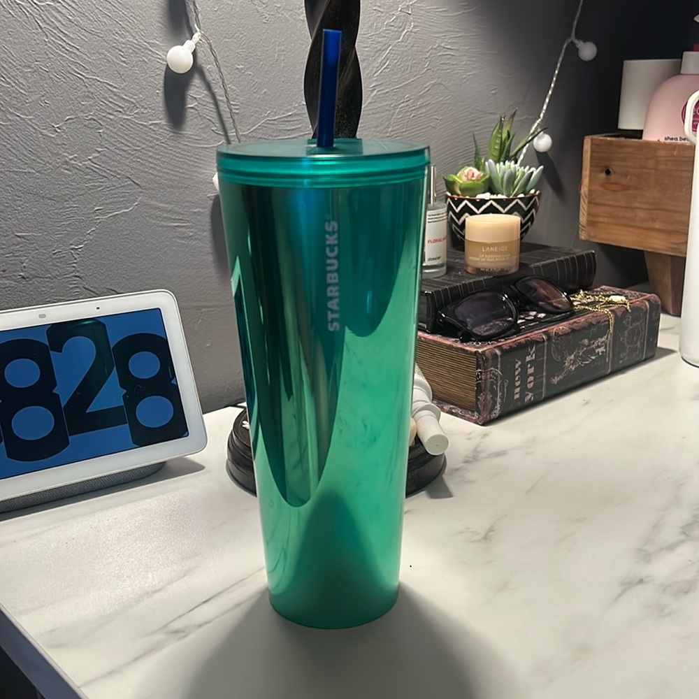 Starbucks summer 2022 fame green 24oz venti tumbler could cup RARE
